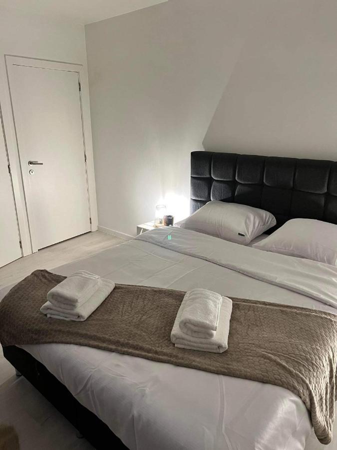 Ruime Luxe Kamer In Centrum Brugge Met Badkamer! Exterior foto