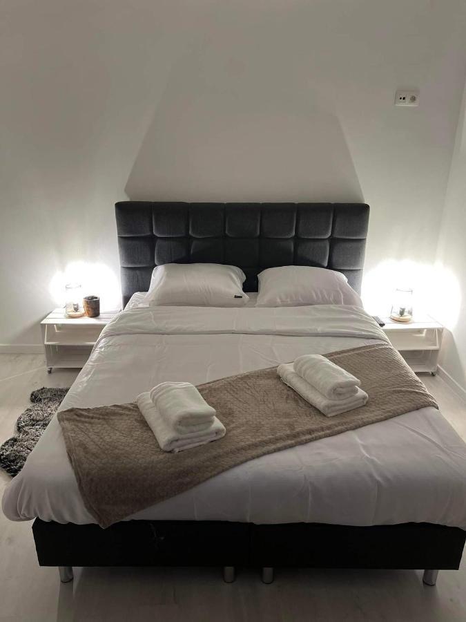 Ruime Luxe Kamer In Centrum Brugge Met Badkamer! Exterior foto